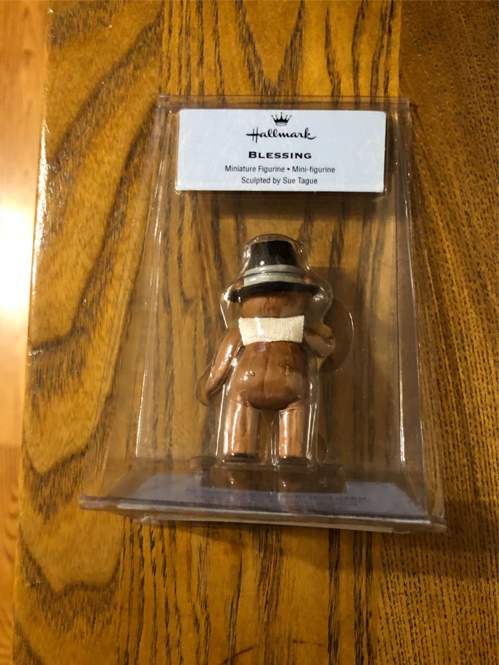 **Itty Bitty Bears Blessing - Merry Miniatures ornament collectible [Barcode 015012666328] - Main Image 2