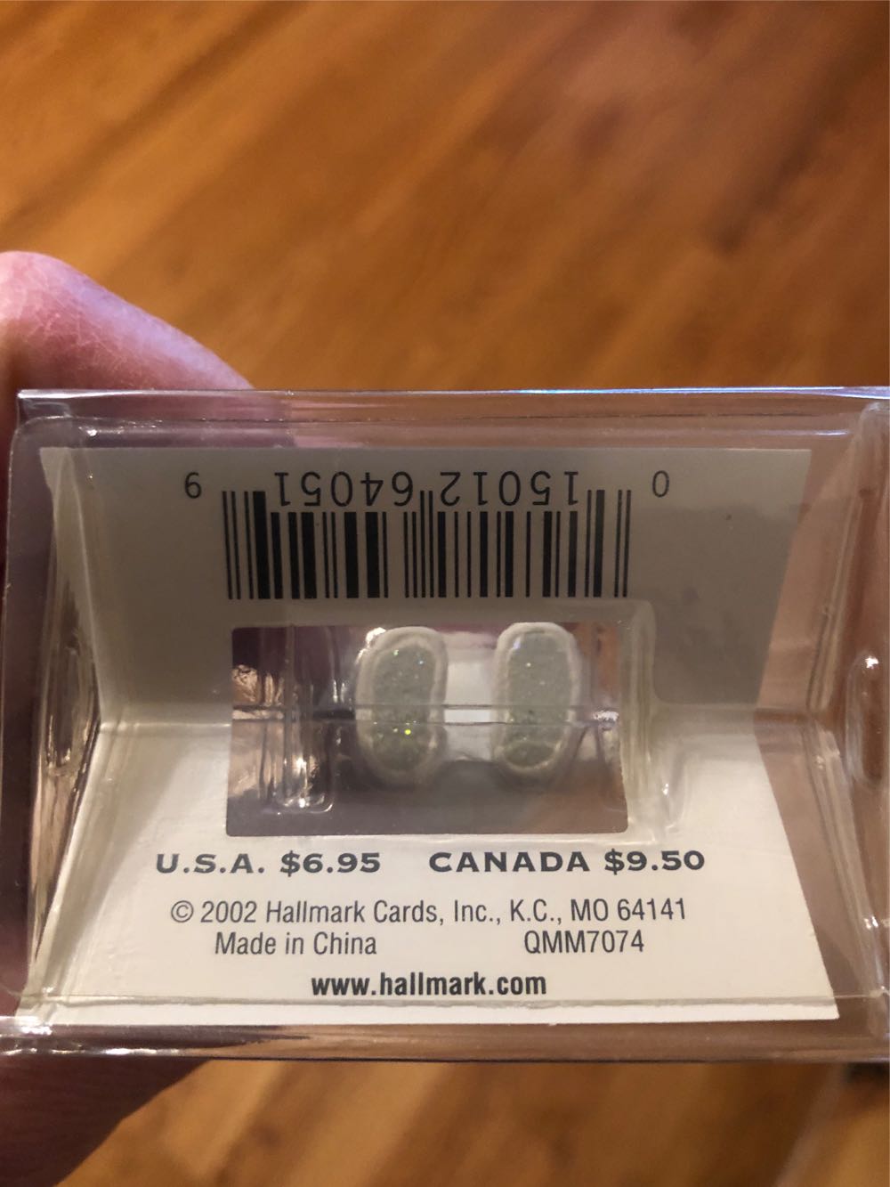 **Itty Bitty Bears Snowflake  ornament collectible [Barcode 015012640519] - Main Image 3