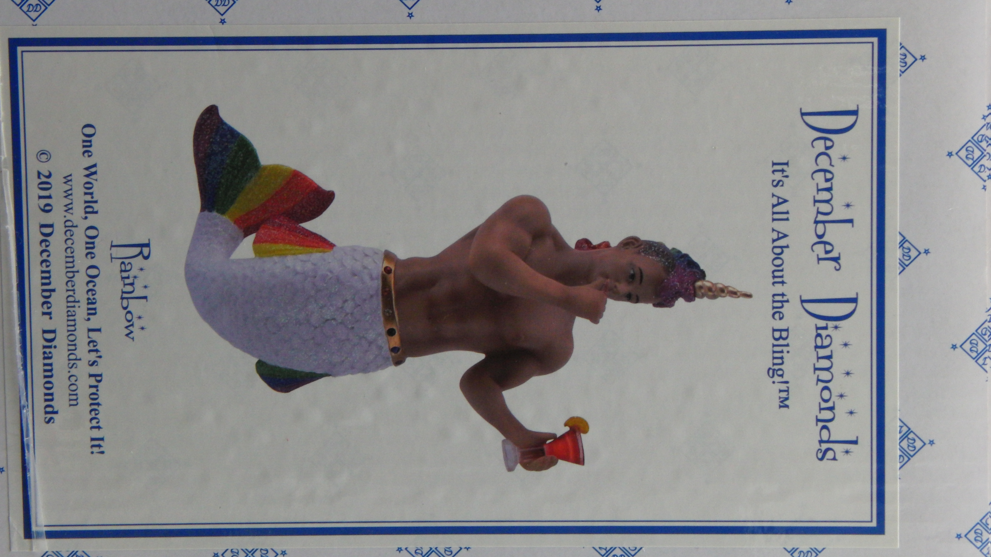 Rainbow - Mermen (One World, One Ocean, Let’s Protect It!) ornament collectible [Barcode 807962551102] - Main Image 3