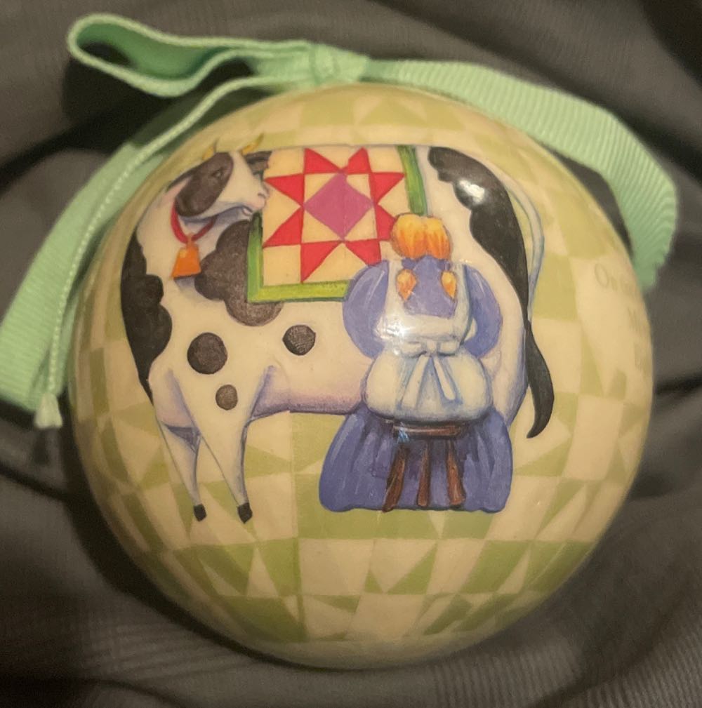 Jim Shore - 12 Days Of Christmas - 2006 - 8 Maids A Milking - 12 Days of Christmas (Collection) ornament collectible - Main Image 1