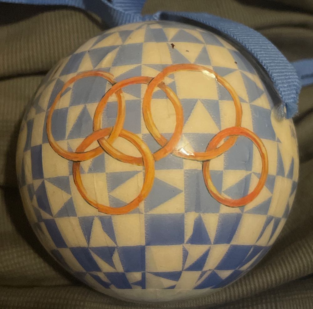 Weight:  Bank - .5 oz.