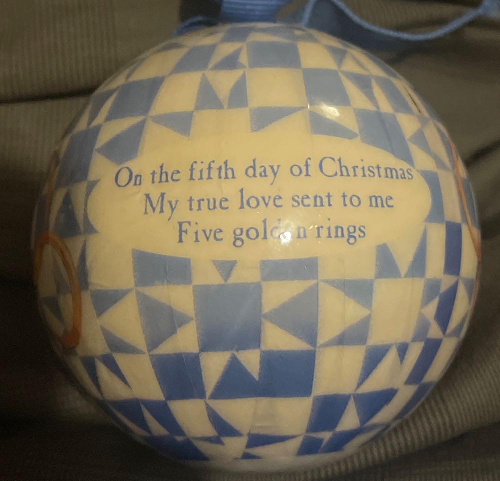 Jim Shore - 12 Days Of Christmas - 2006 - 5 Golden Rings - 12 Days of Christmas (Collection) ornament collectible - Main Image 2