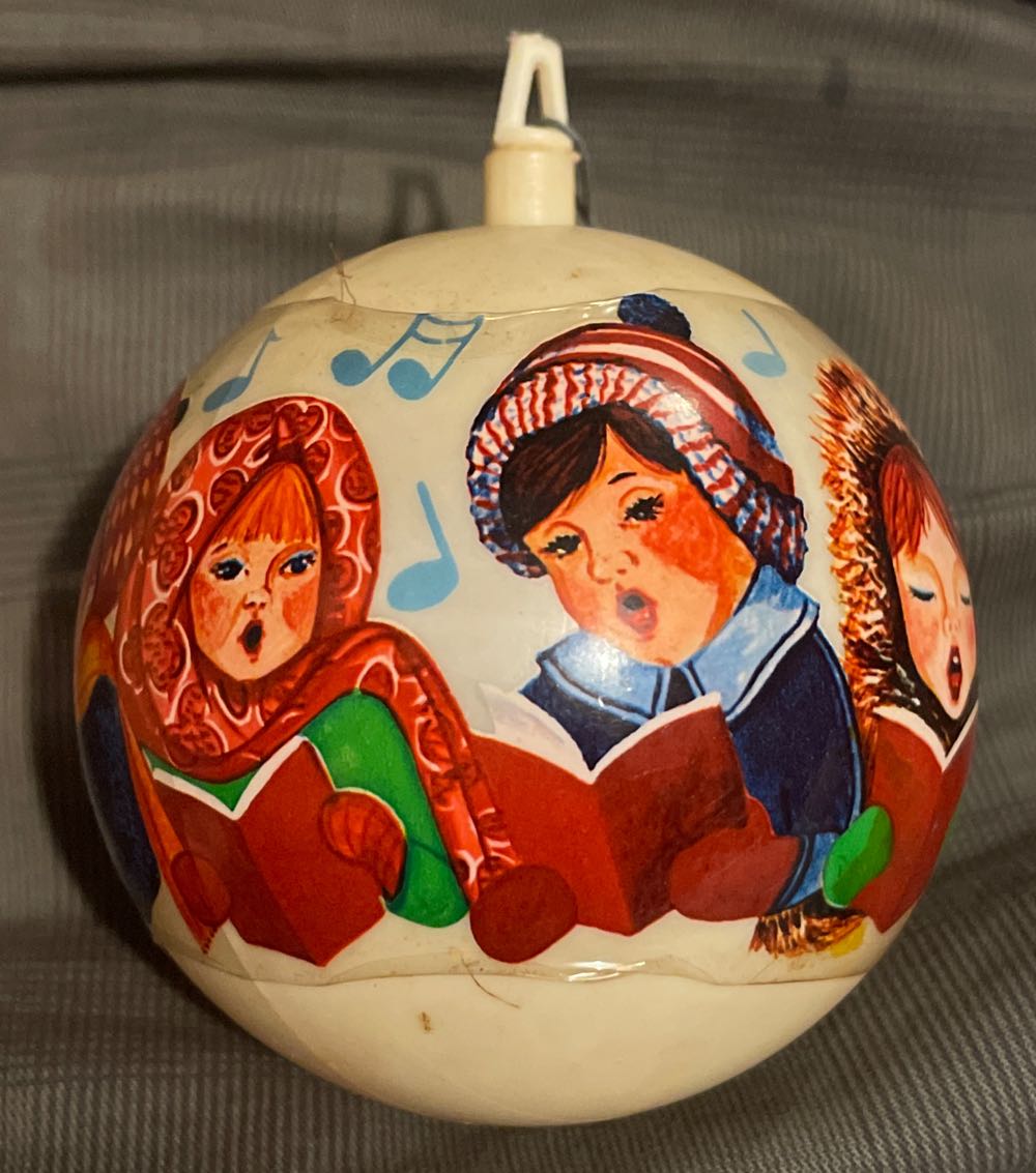 Bradford - Round - Carolers - Carolers (Round) ornament collectible - Main Image 3