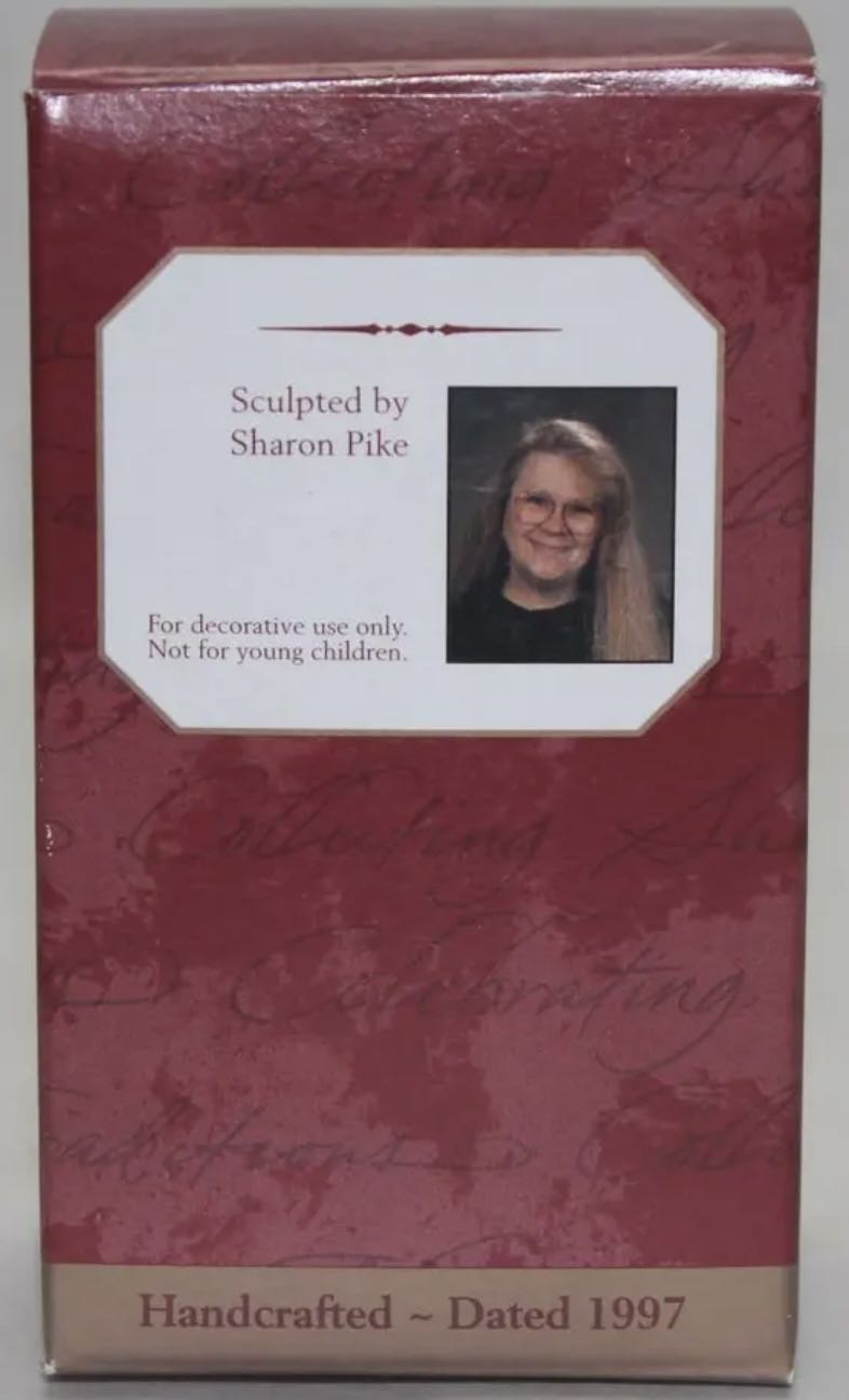 Hallmark ”Grandma”Christmas 1997  ornament collectible - Main Image 2