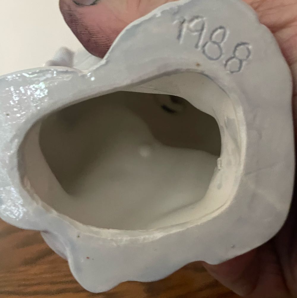 Ceramic - Provincial - Nativity - Holy Family - St. Joseph - P527 - Holy Family (Nativity) ornament collectible - Main Image 3