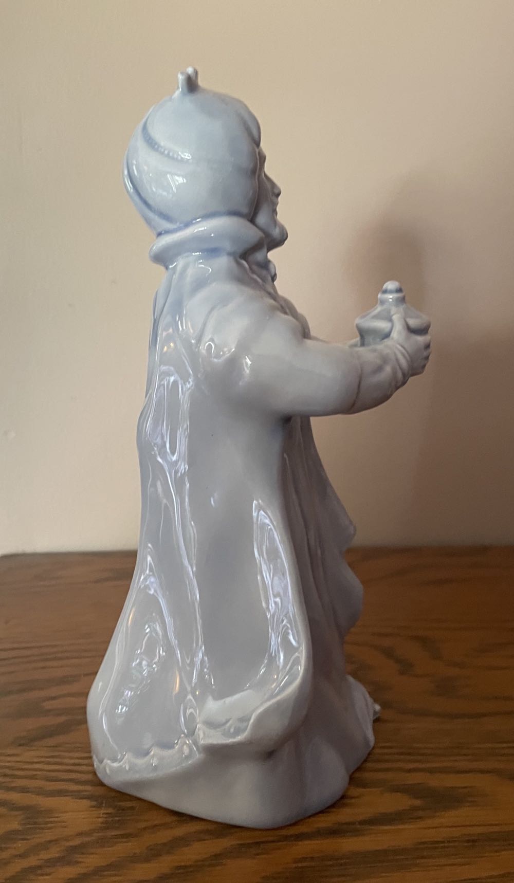 Ceramic - Provincial - Nativity - Magi - King With Jar - P534 - Magi (Nativity) ornament collectible - Main Image 2