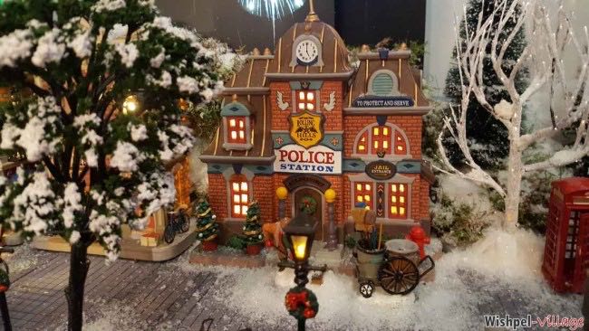 Rollin Hills Police Station - Caddington Village (Caddington Village) ornament collectible - Main Image 2