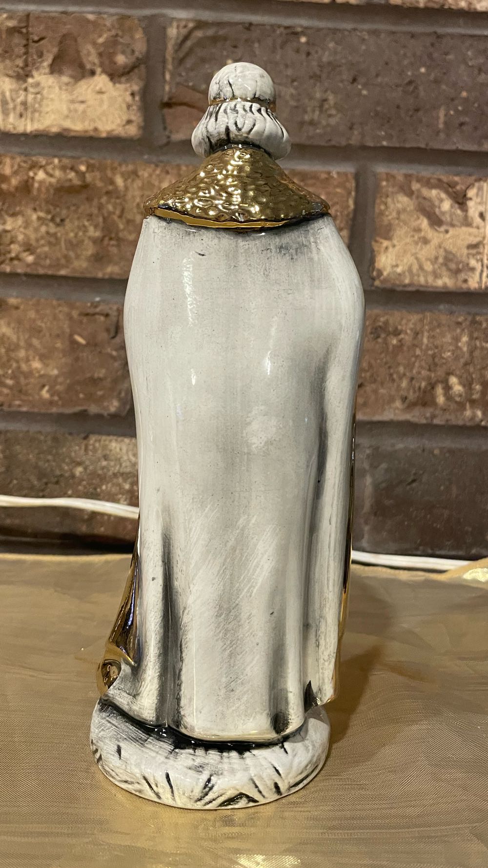 Ceramic - Holland - Nativity - (Set 3) - Magi - Standing - #563 - Magi (Nativity) ornament collectible - Main Image 3