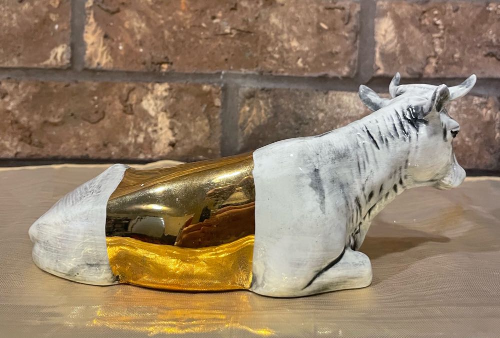 Ceramic - Holland - Nativity - (Set 3) - Animal - Ox - Supine - #571 - Animals (Nativity) ornament collectible - Main Image 3