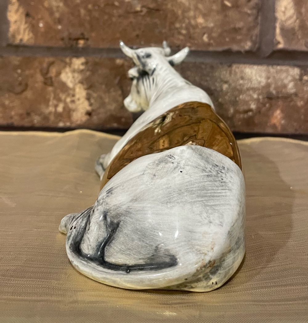 Ceramic - Holland - Nativity - (Set 3) - Animal - Ox - Supine - #571 - Animals (Nativity) ornament collectible - Main Image 4