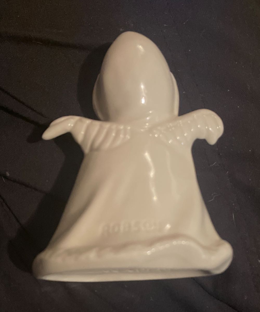 Goebel - Robinson - White Robed Angel With Lantern - 41 412 09 - Angel (Figurine) ornament collectible - Main Image 2