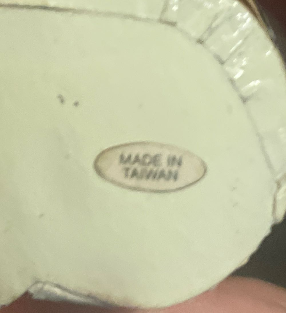 Paper Mache - Snowman - Snowman (Paper Mache) ornament collectible - Main Image 3