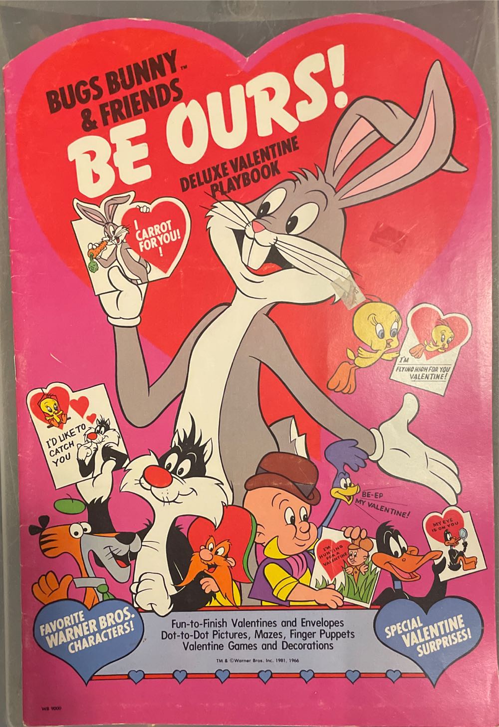 M&M - 1995 - Red - Peanut - Caroling