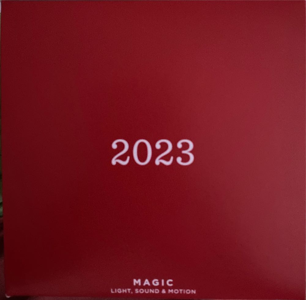 Gingerbread Village - Magic (Magic, Lights, Sound And Motion) ornament collectible [Barcode 763795822119] - Main Image 3