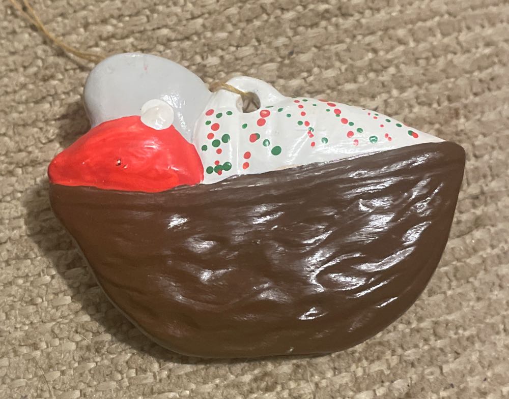 Ceramic - Alberta’s - Mouse In Walnut Shell - A123 - MOUSE (Ceramic) ornament collectible - Main Image 2