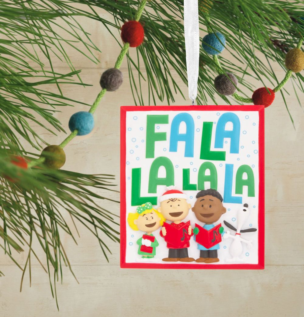 Peanuts Gang Carolers - The Peanuts Gang (Red Box) ornament collectible [Barcode 763795839810] - Main Image 4