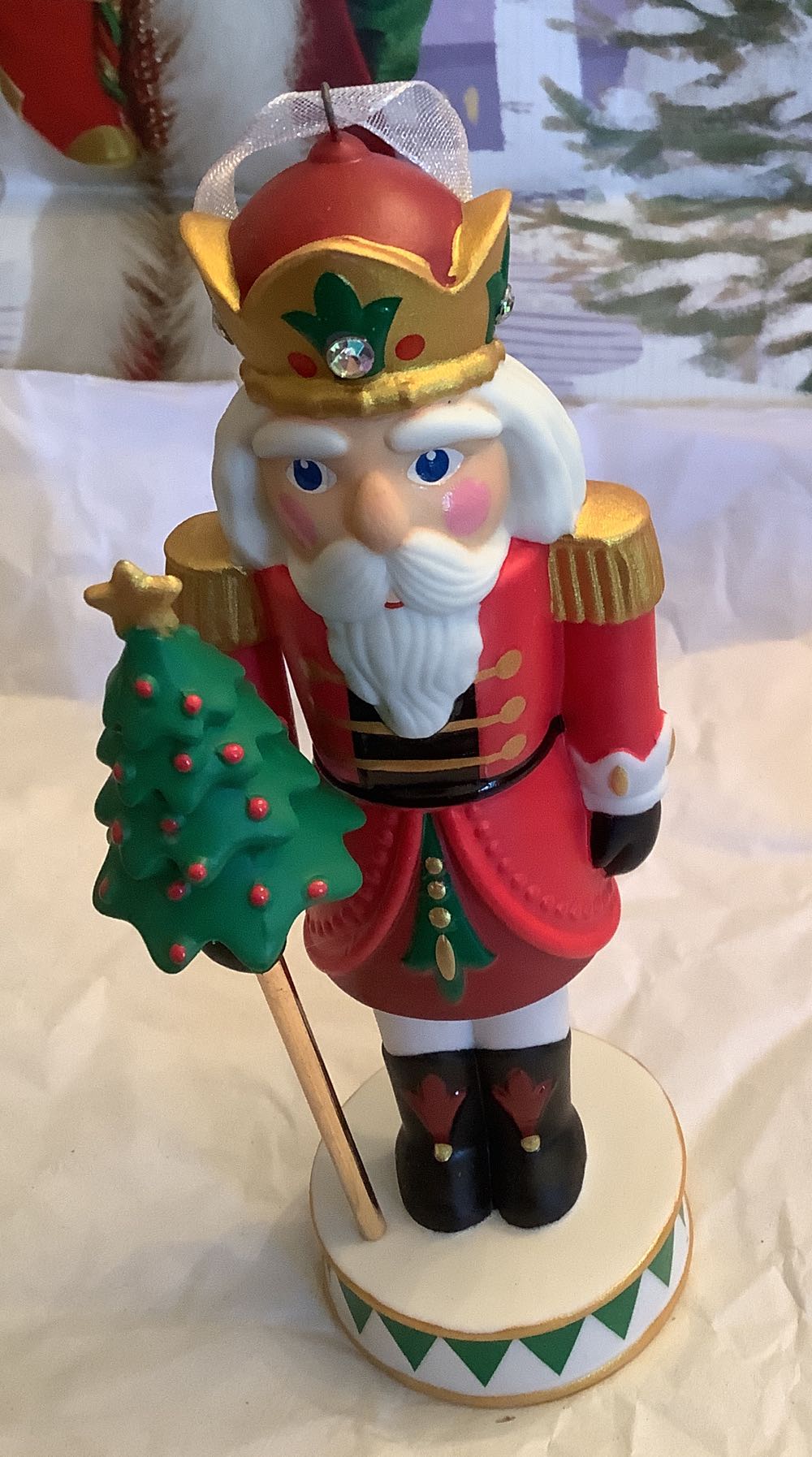 Noble Nutcracker 2023 Special Edition  - Noble Nutcrackers (Collectible Series - Special Edition) ornament collectible [Barcode 763795825042] - Main Image 3