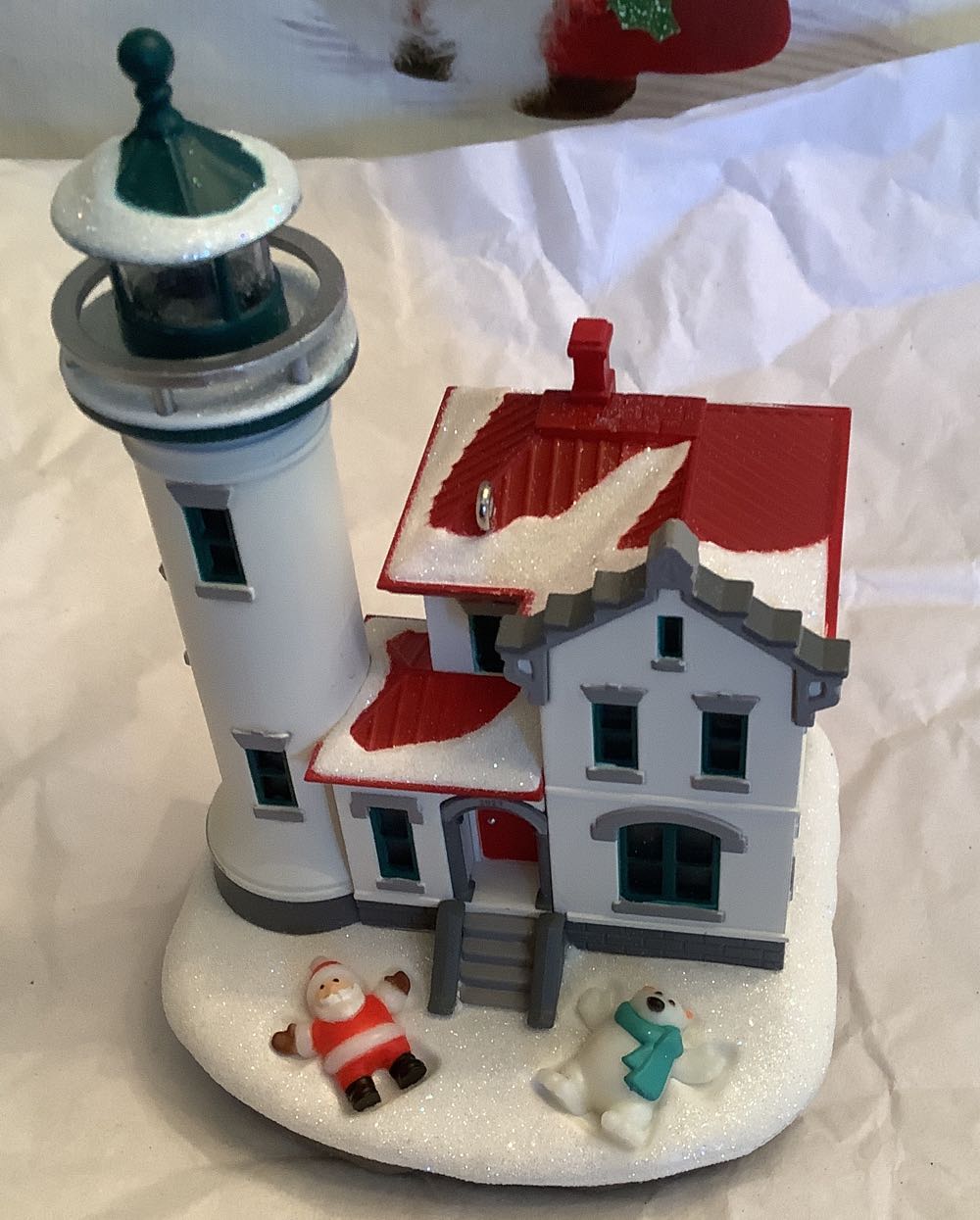 Holiday Lighthouse #12 - Holiday Lighthouse (Christmas) ornament collectible [Barcode 763795810970] - Main Image 3