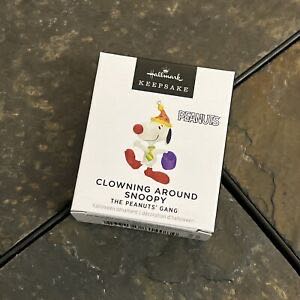 Bead & Sequin - White, Red, Gold