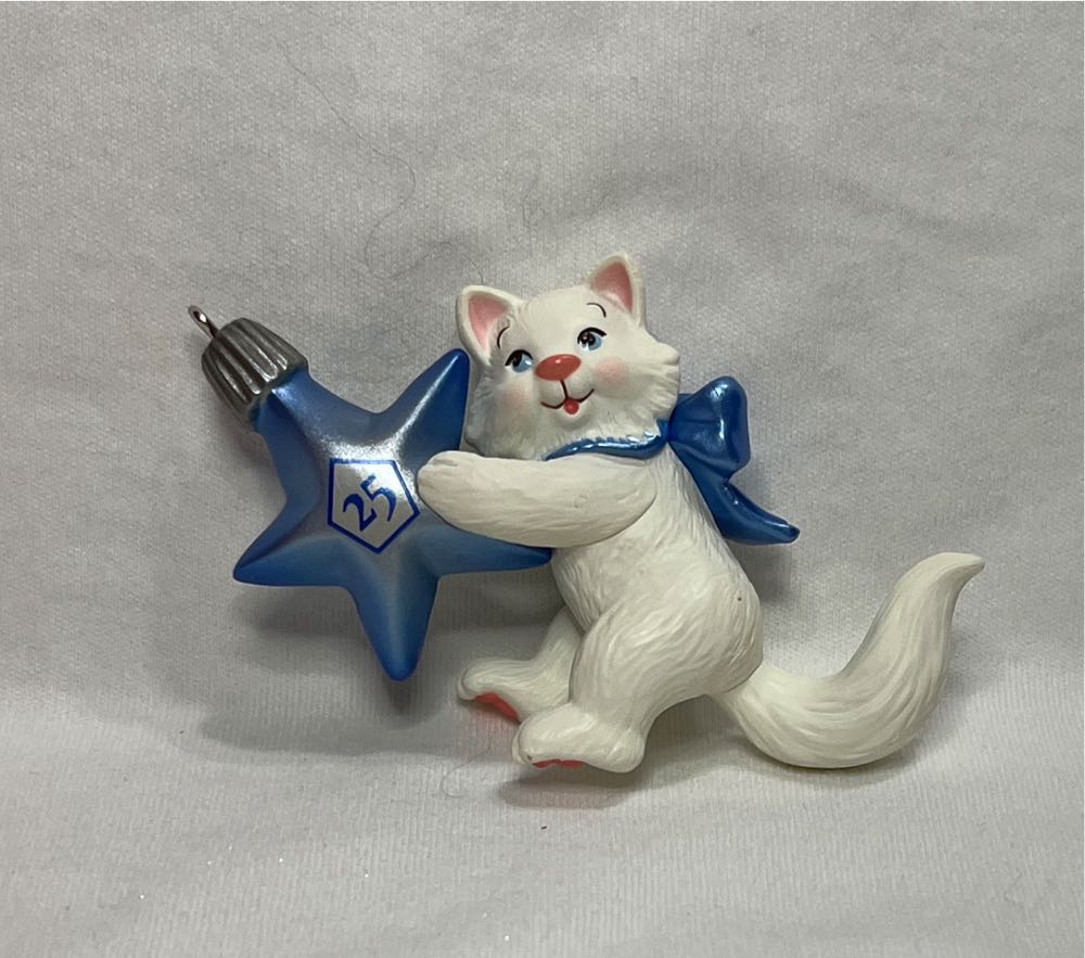 Mischevious kittens - Special Edition 25th Anniversary - Mischievous Kittens (Cat) ornament collectible [Barcode 763795825011] - Main Image 4