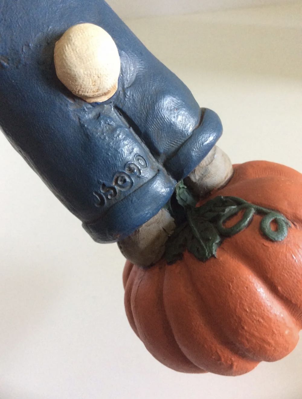 Farmer Rabbit Scarecrow - Scarecrow (Autumn) ornament collectible - Main Image 2