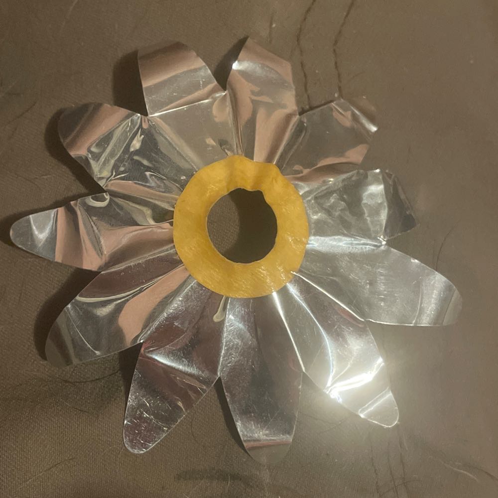 Foil - Reflector - Flower - 11 Pedal - Reflector (Christmas Lights) ornament collectible - Main Image 2