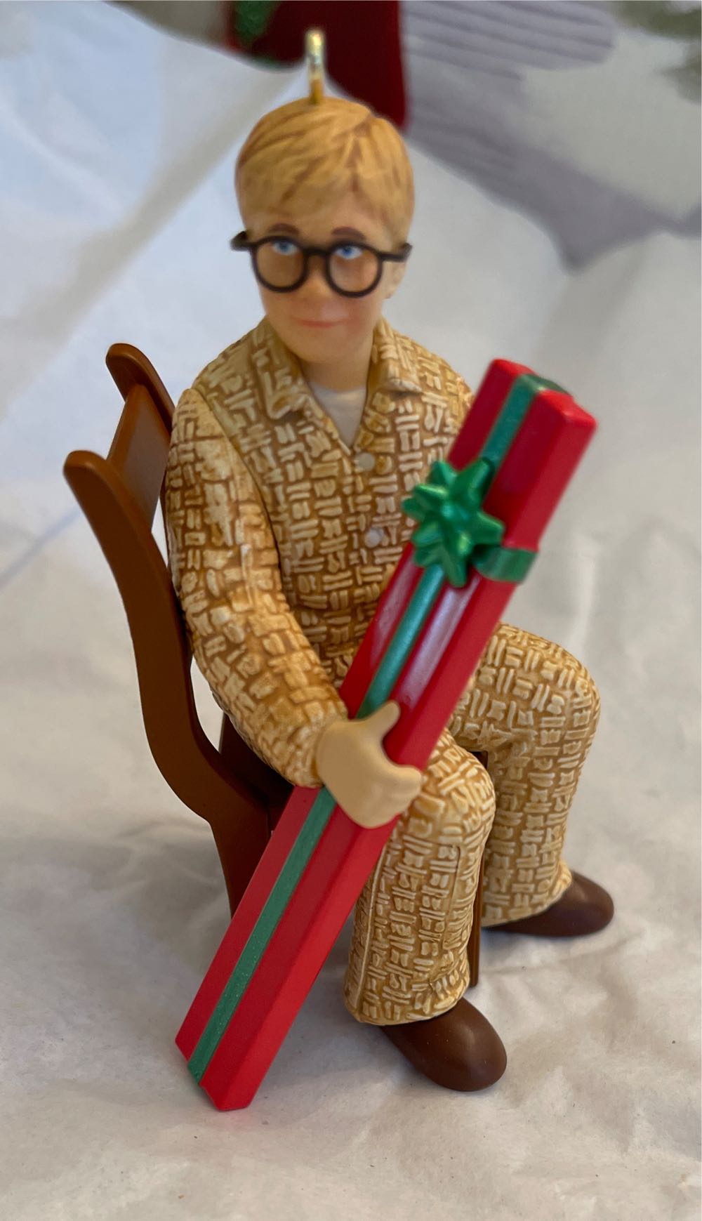 Coveted Gift - A Christmas Story (A Christmas Story) ornament collectible [Barcode 763795780556] - Main Image 2