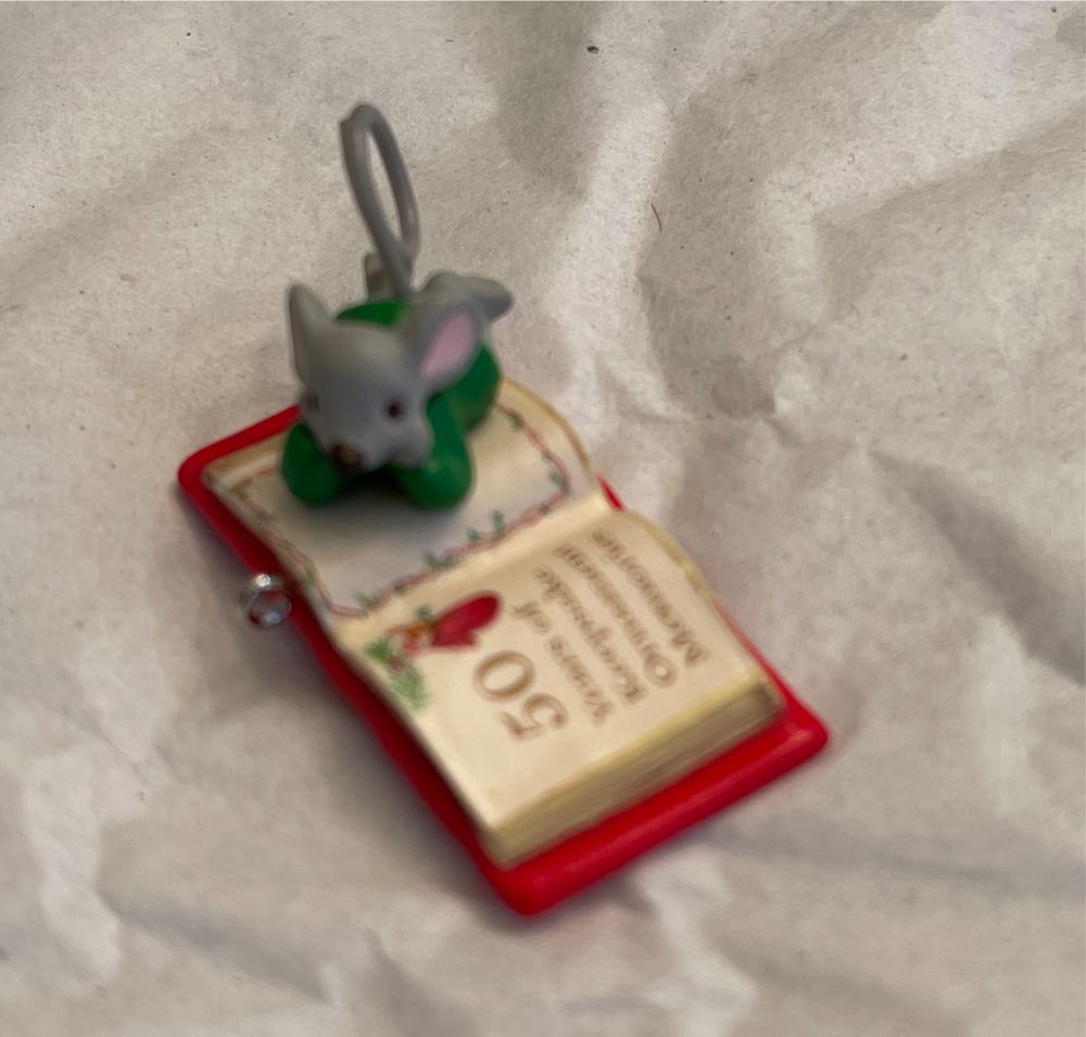 A Creature Was Stirring - A Creature Was Stirring (50th Anniversary Special Edition Repaint) ornament collectible [Barcode 763795820870] - Main Image 3