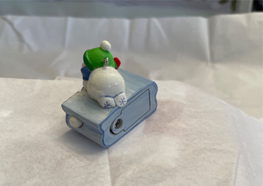 A Snowy 2023 - Snowman (Magic Light) ornament collectible [Barcode 763795788897] - Main Image 4