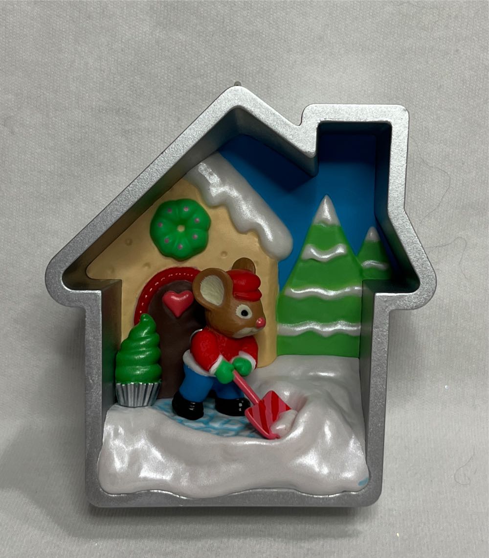 Cookie Cutter Christmas #12 - Cookie Cutter Christmas Series (Series Piece) ornament collectible [Barcode 763795788712] - Main Image 4