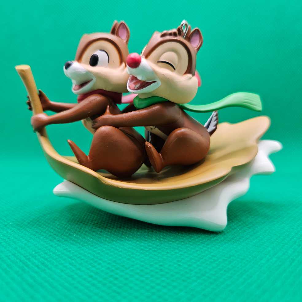 Chip And Dale- Snow Much Fun! - Disney Chip And Dale (Disney) ornament collectible [Barcode 763795808052] - Main Image 2