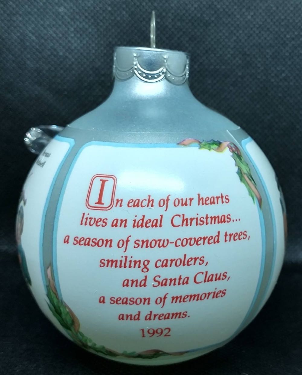 Glass Ornament | Norman Rockwell Art - Norman Rockwell ornament collectible [Barcode 070000027390] - Main Image 2