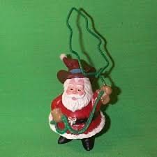 Santa’s Roundup  ornament collectible [Barcode 070000027444] - Main Image 3