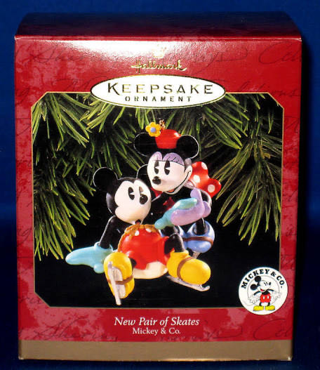 Mickey Mouse - New Pair Of Skates  ornament collectible - Main Image 2