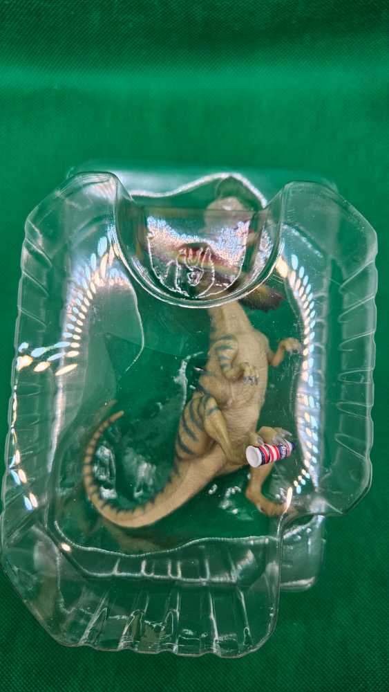 Dilophosaurus - Jurassic Park (Movies) ornament collectible [Barcode 763795814176] - Main Image 3