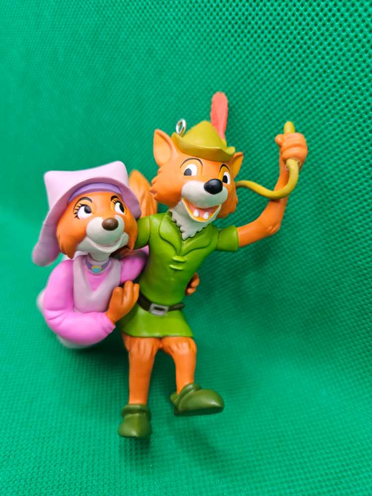 Robin Hood- A Romantic Rescue - Disney Robin Hood (Disney Robin Hood) ornament collectible [Barcode 763795797967] - Main Image 2