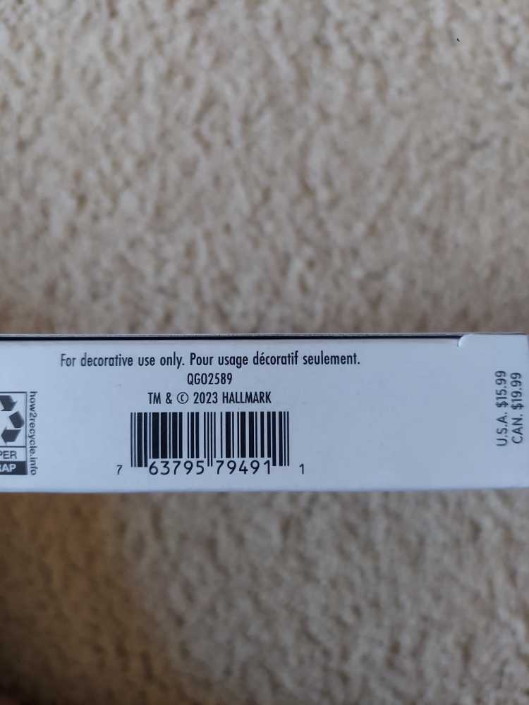 Oh So Sweet Grandkids Hallmark Keepsake - Family (Picture Ornament) ornament collectible [Barcode 763795794911] - Main Image 3