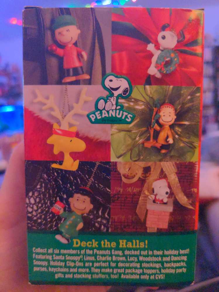 Dancing Snoopy  (Peanuts) ornament collectible [Barcode 879104012208] - Main Image 2