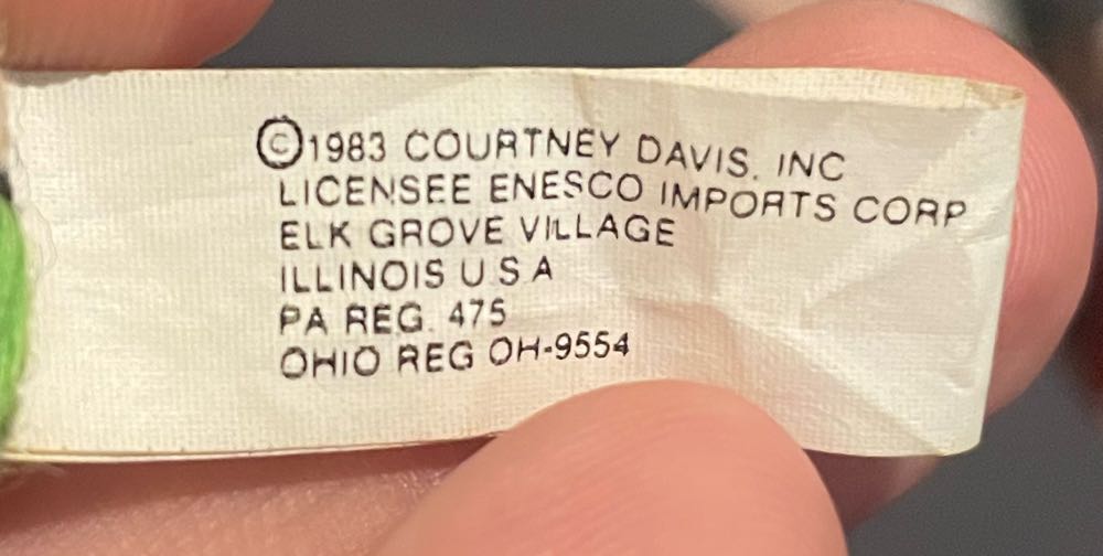 Courtney Davis - Needlepoint - Santa - Santa (Needlepoint) ornament collectible - Main Image 3