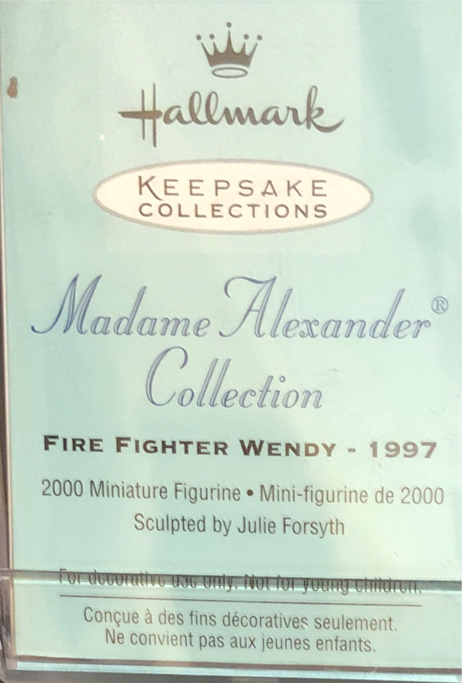 Fire Fighter Wendy  - 1997 - Miniature Madame Alexander (Madame Alexander) ornament collectible [Barcode 015012554083] - Main Image 2