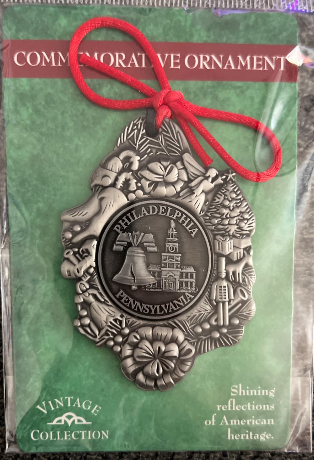 I Love Lucy - Lucy Makes A Pizza