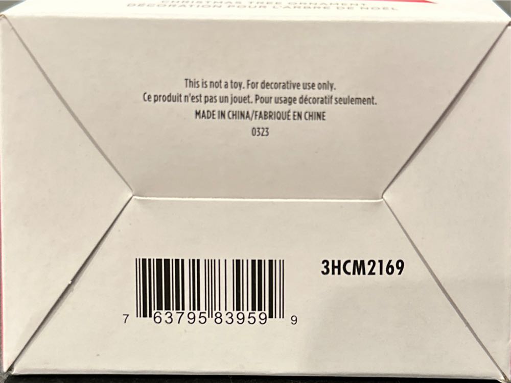 Sanderson Sisters - Disney Hocus Pocus (Disney) ornament collectible [Barcode 763795839599] - Main Image 4