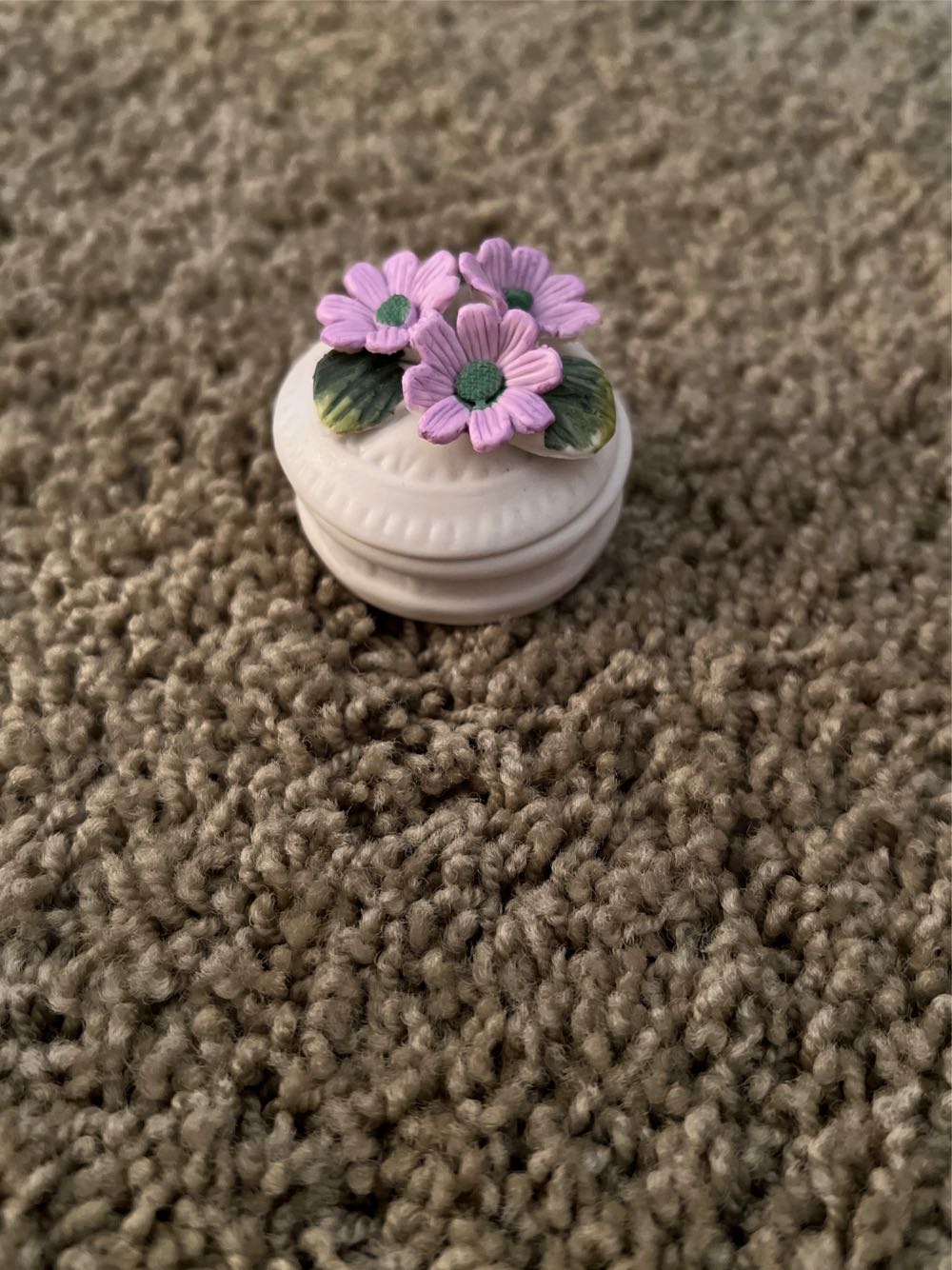 Small Flower Trinket Box  ornament collectible - Main Image 1