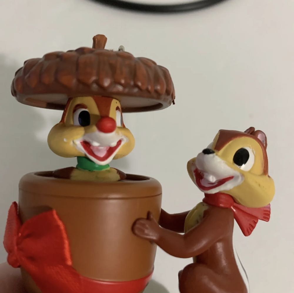 Chip & Dale: In a Nutshell - Chip And Dale ornament collectible - Main Image 4