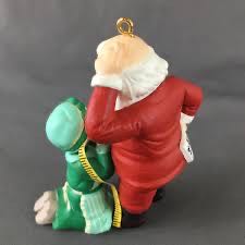 A Fitting Moment (8th In Series) - Mr. And Mrs. Claus ornament collectible - Main Image 4