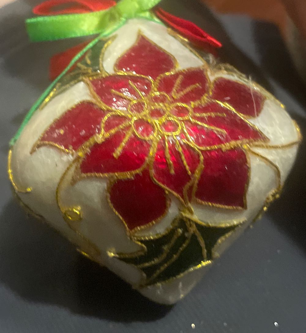 Capiz Shell - Top - Poinsettia - Poinsettia (Capiz Shell) ornament collectible - Main Image 3