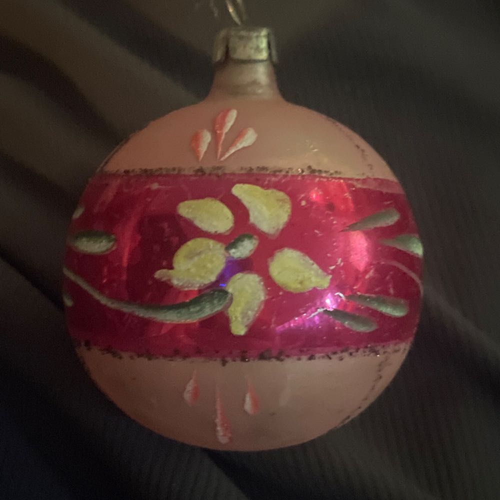 Enesco Jim Shore Heartwood Creek Santa Holding Sleigh Figurine 10-inch