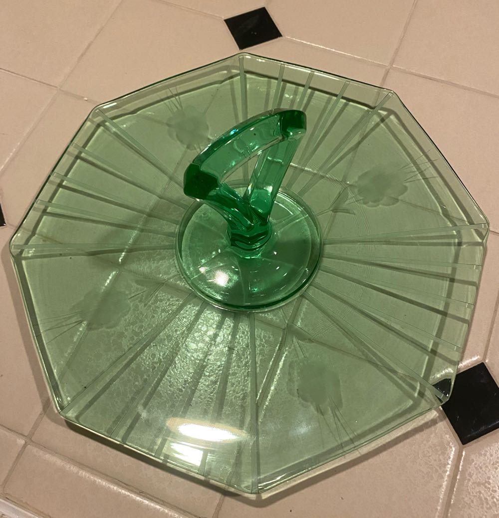 Unk Uranium Glass Cookie Tray with Center Handle 10” wide with cut Floral Flower Decoration.  ornament collectible - Main Image 4