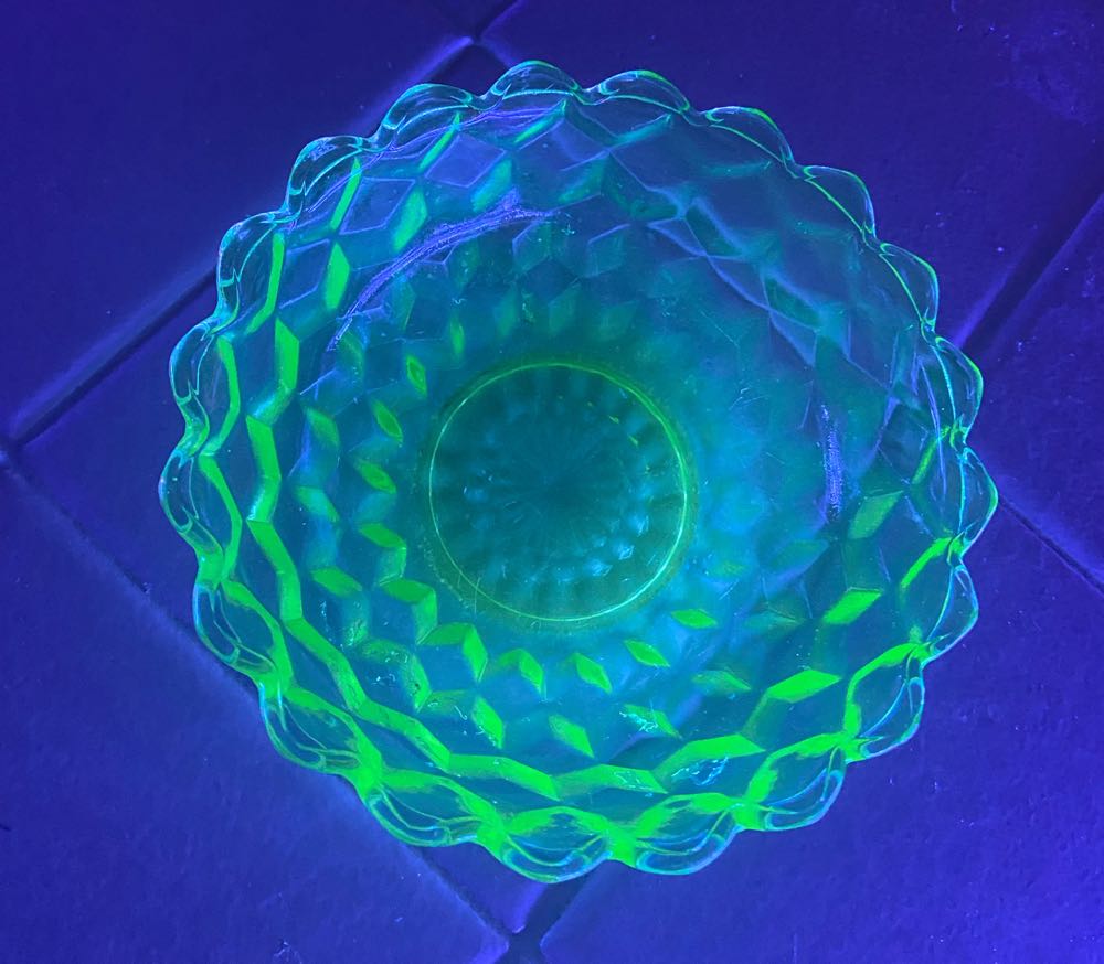 Jeanette Cubist Pattern Berry Custard Bowl  ornament collectible - Main Image 3