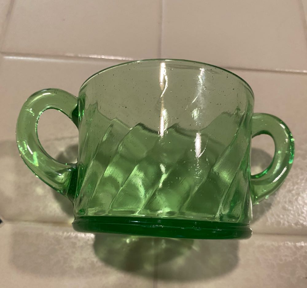 Anchor Hocking Spiral Optic Pattern Sugar Dish  ornament collectible - Main Image 4